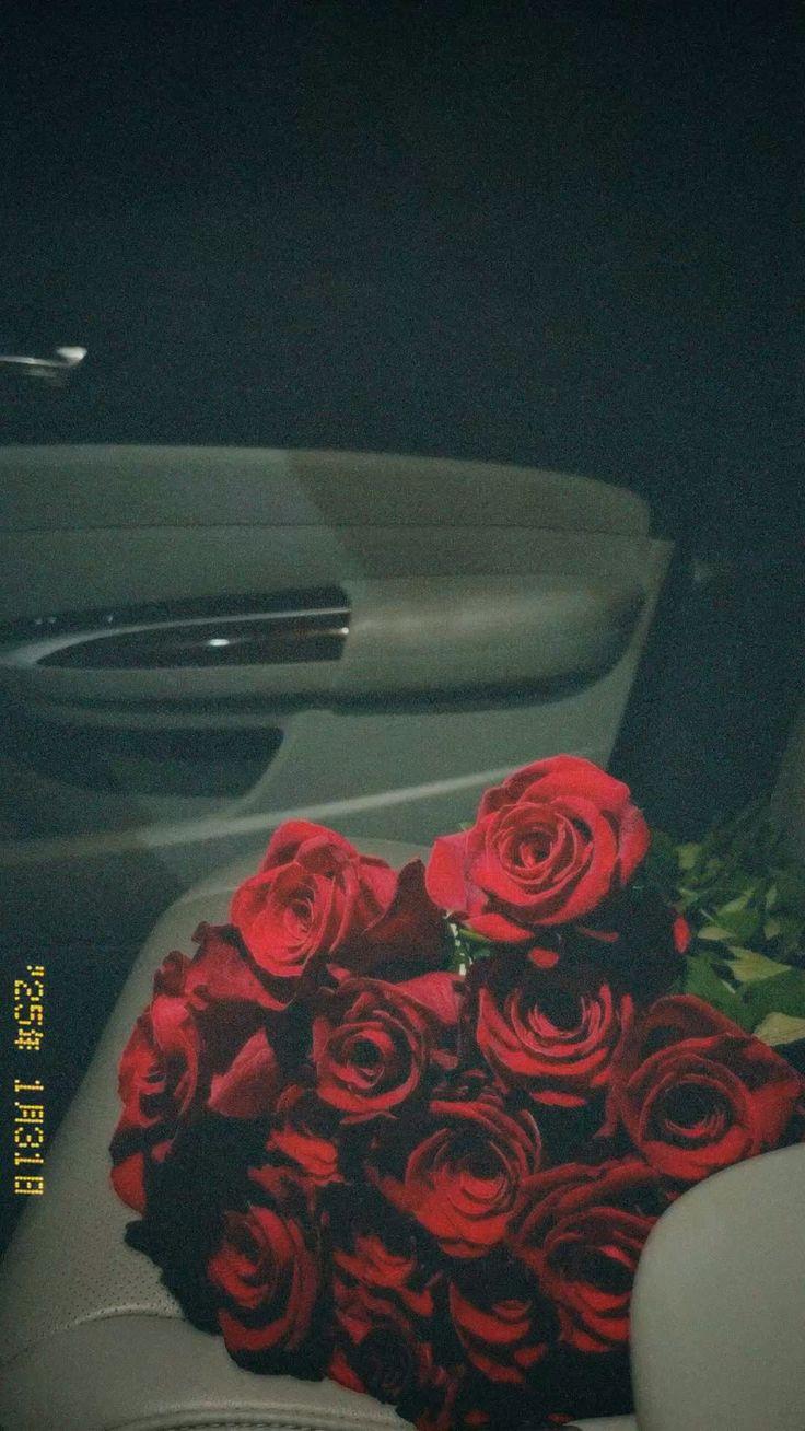 SmithCliffAtelier workshop space where corporate flower arrangements are designed and prepared for business delivery